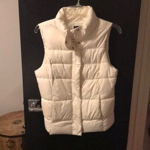 Gap white puffy vest